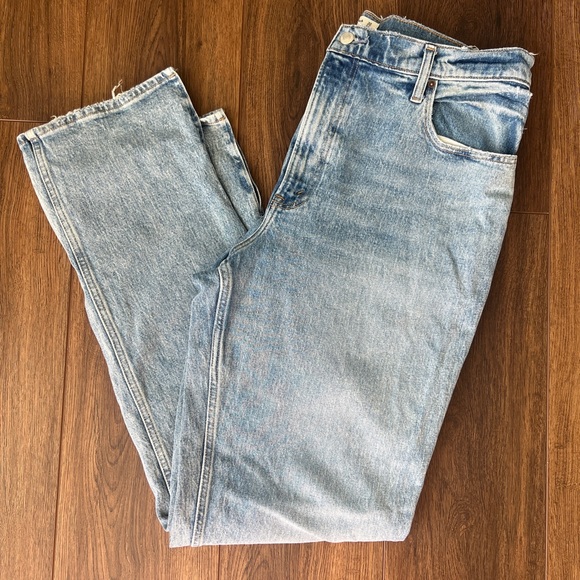 Abercrombie & Fitch Jeans - Picture 1 of 3
